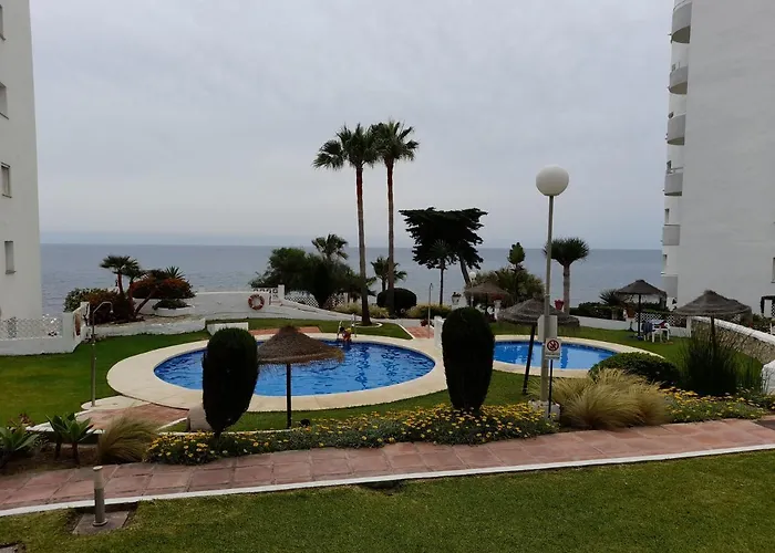 Espectacular Apartamento, Urbanizacion Primera Linea De Playa