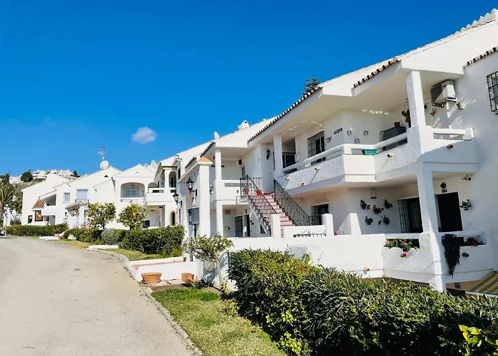 Riviera By The Beach 2 Bedroom Apartment