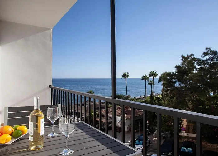 Lovely Beachfront Apartment In Calahonda